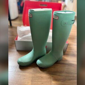 Hunter Original Tour Tall Rainboots *Brand New, Never Worn*